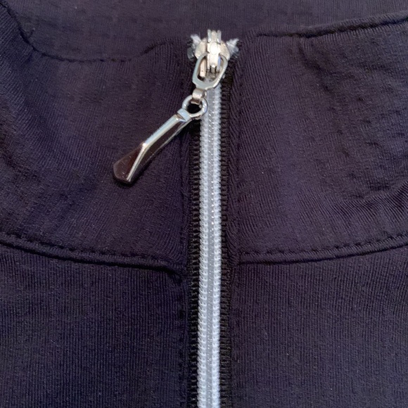 The Wellington Collection Equestrian 1/4 zip Tech Shirt - Picture 3 of 11